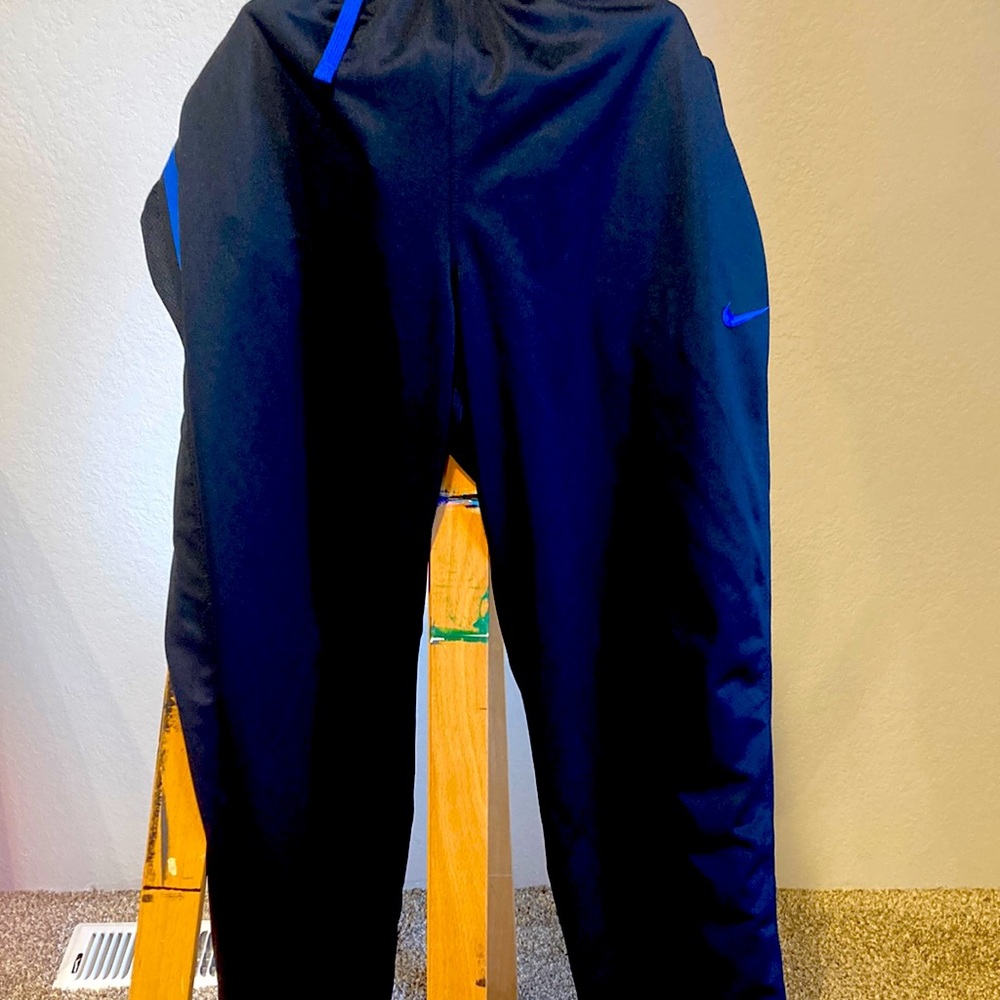 Men’s Nike dri fit X-Large sweats